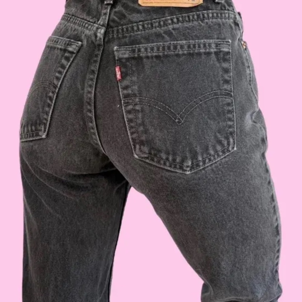 Levi's Black high waisted Jean